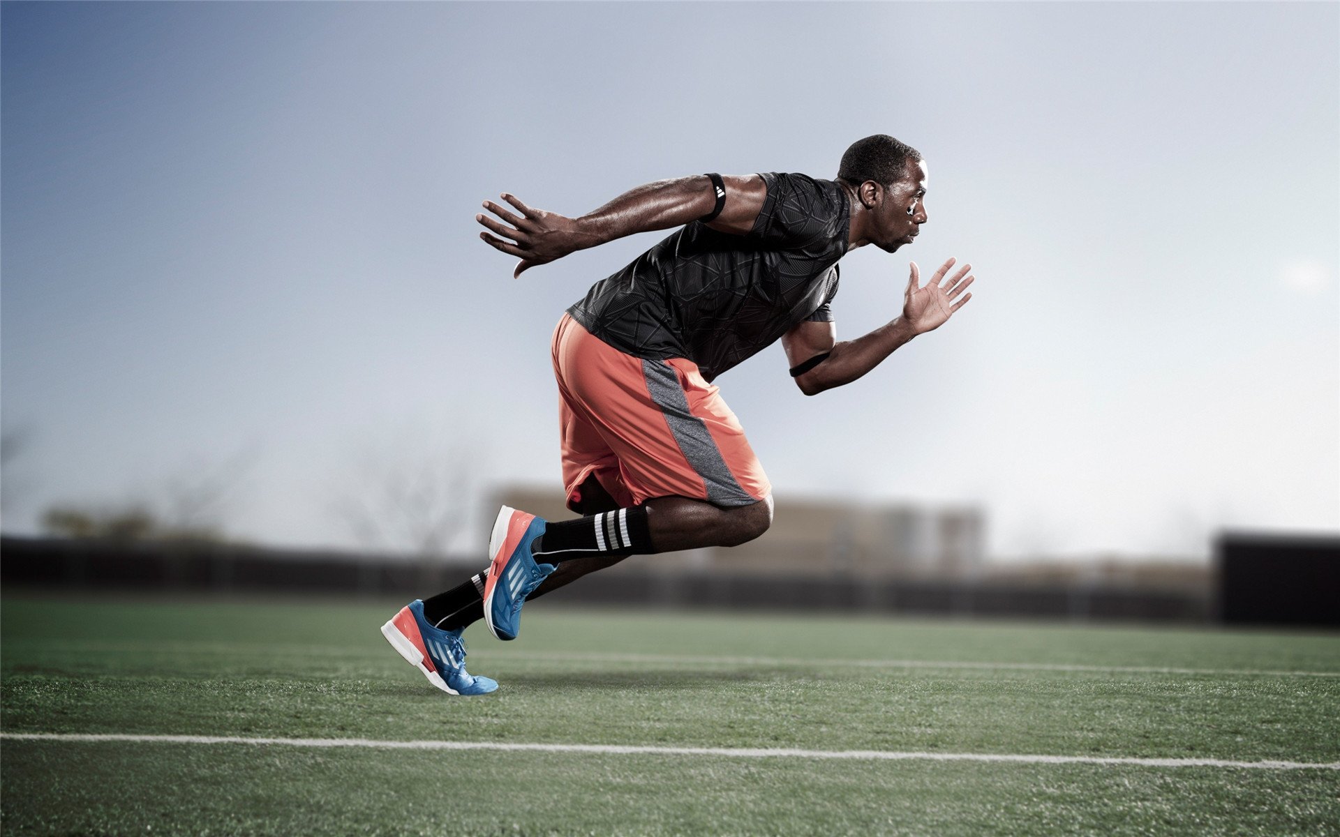 水球队体能训练加强,节奏控制更好,水球队几个人