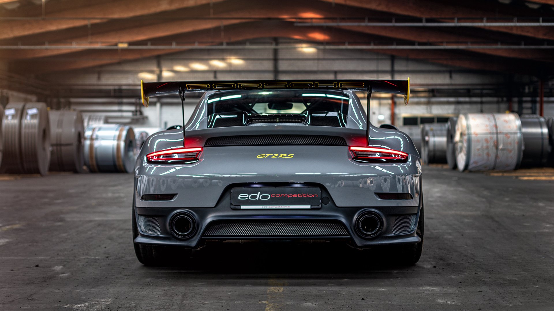 开云体育APP下载-《线上线下融合：新型电竞赛事模式探索》，线上线下比赛